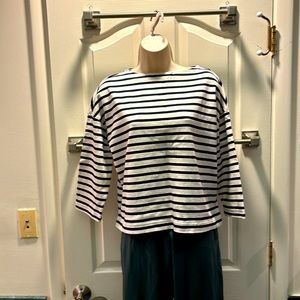 💯 % cotton Black and white long sleeve top